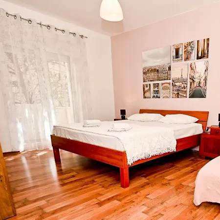 Old Town Apartamento