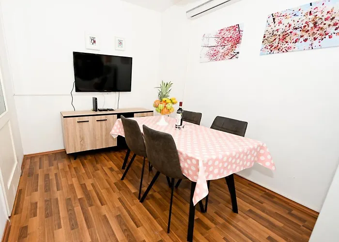 Old Town Lägenhet *